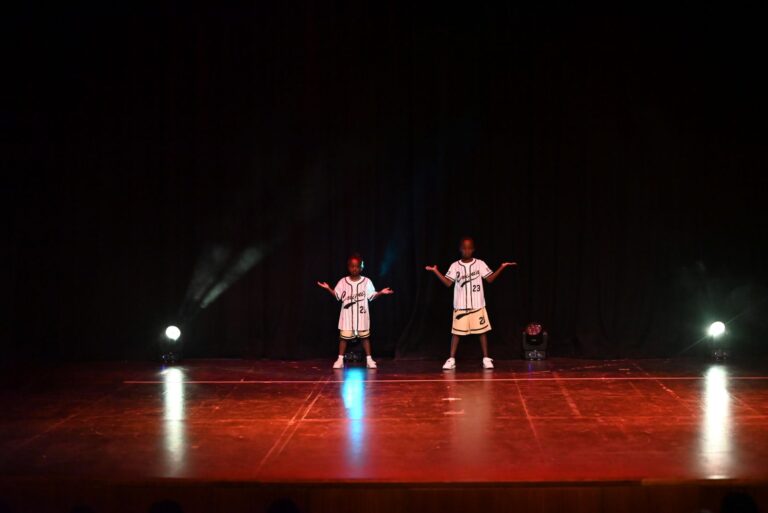 IMG-26e134f60cd18ed08689ef973f54e5f4-V
