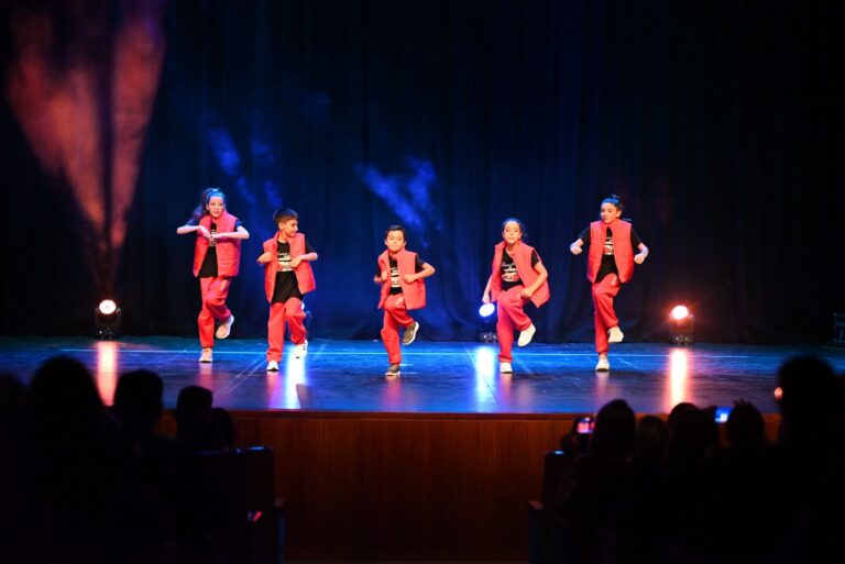 IMG-49a4f558855301716a6b8d7c1bb03e76-V