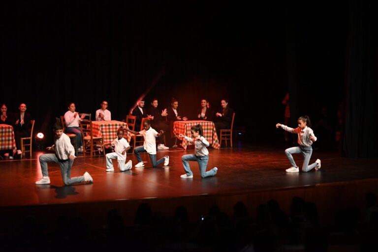IMG-6fd0a08b6b0d77c546b381689c83e0ec-V