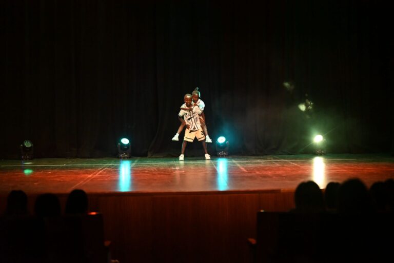 IMG-95c3c2ec7b242240741c2111c599e51c-V